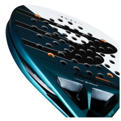 Pala de Padel Bullpadel Hack 04 2025 Paquito Navarro